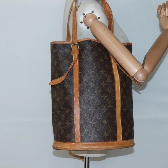 LOUIS VUITTON Monogram Bucket GM Shoulder Bag - Picture 13 of 15